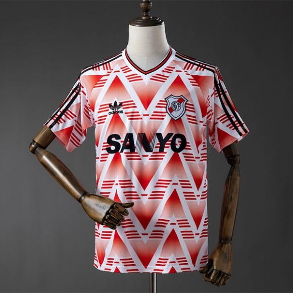 Maglia River Plate Seconda Retro 1992-1993 Maglia River Plate Seconda Retro 1992-1993